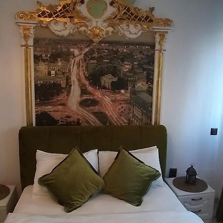 Appartamento Domum - Old Town - Smardan Bucarest Esterno foto